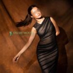 thumb-5450 11_best-model-escorts-delhi