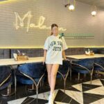 thumb-5283 13_sexy-legs-model-escorts-delhi