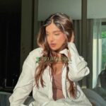 thumb-5325 4_young-instagram-moel-escorts-delhi