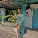 thumb-5273 6_young-college-girl-escorts-model-delhi