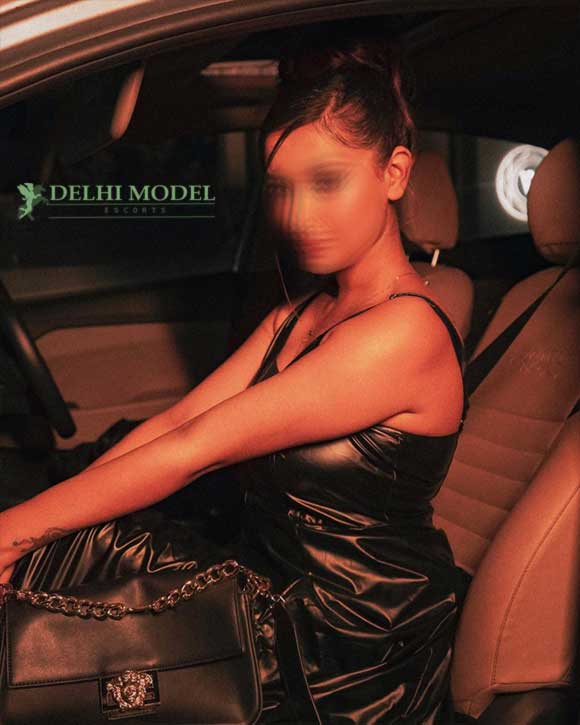 9_travel-vip-model-escorts-delhi